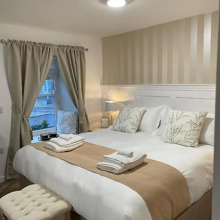 Jt Abergwaun Hotel Fishguard Esterno foto