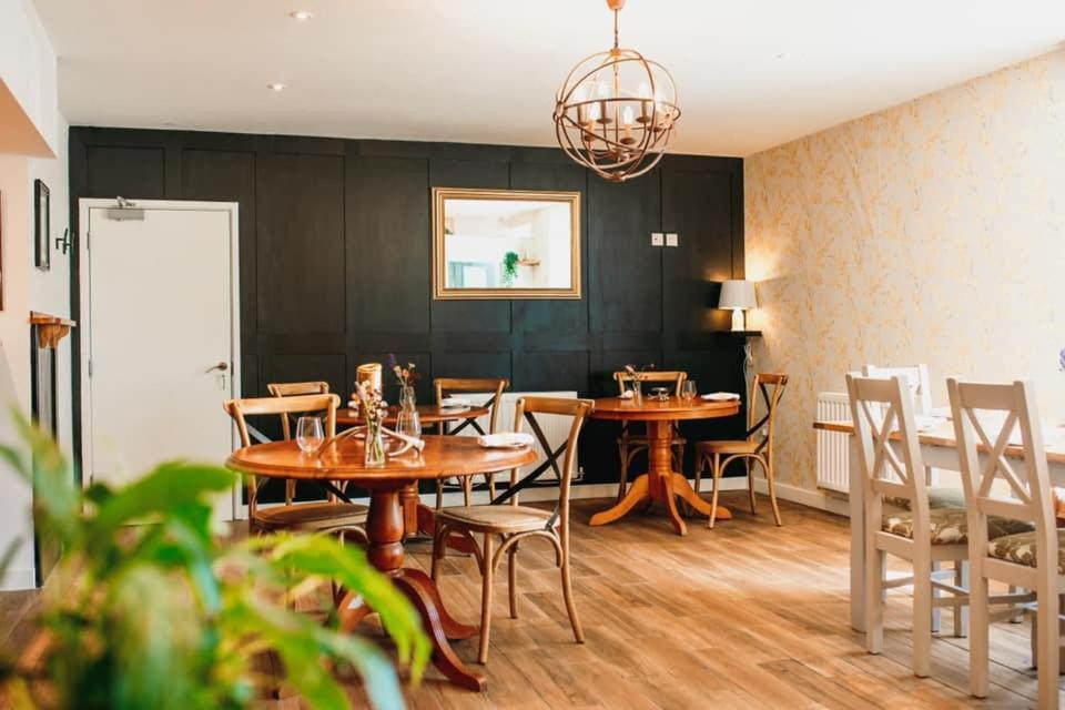 Jt Abergwaun Hotel Fishguard Esterno foto