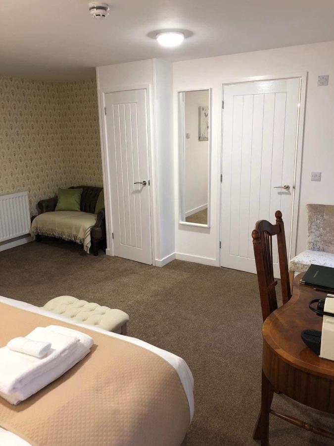 Jt Abergwaun Hotel Fishguard Esterno foto